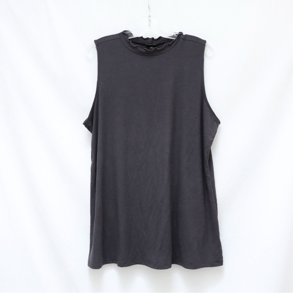 Torrid Grey Mock Neck Ribbed sleeveless top plus size 3X lettuce edge musle tank